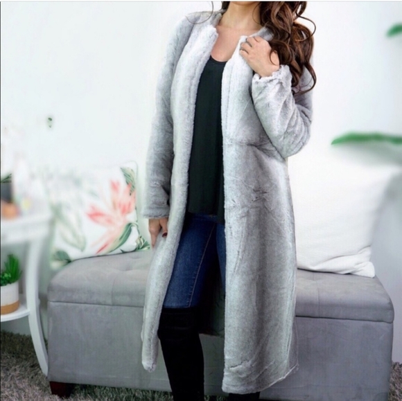 Ombré long lime faux fur coat *ONLY 1 LEFT - Picture 6 of 8